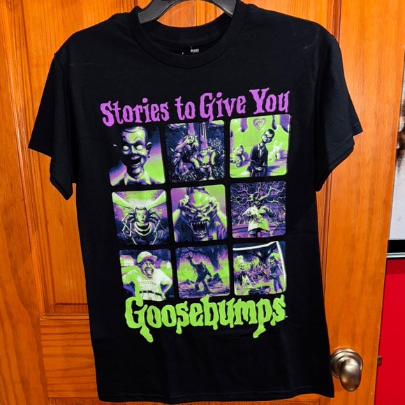 Hot Topic Black Tee with Purple and Green Graphics - Picture 1 of 3